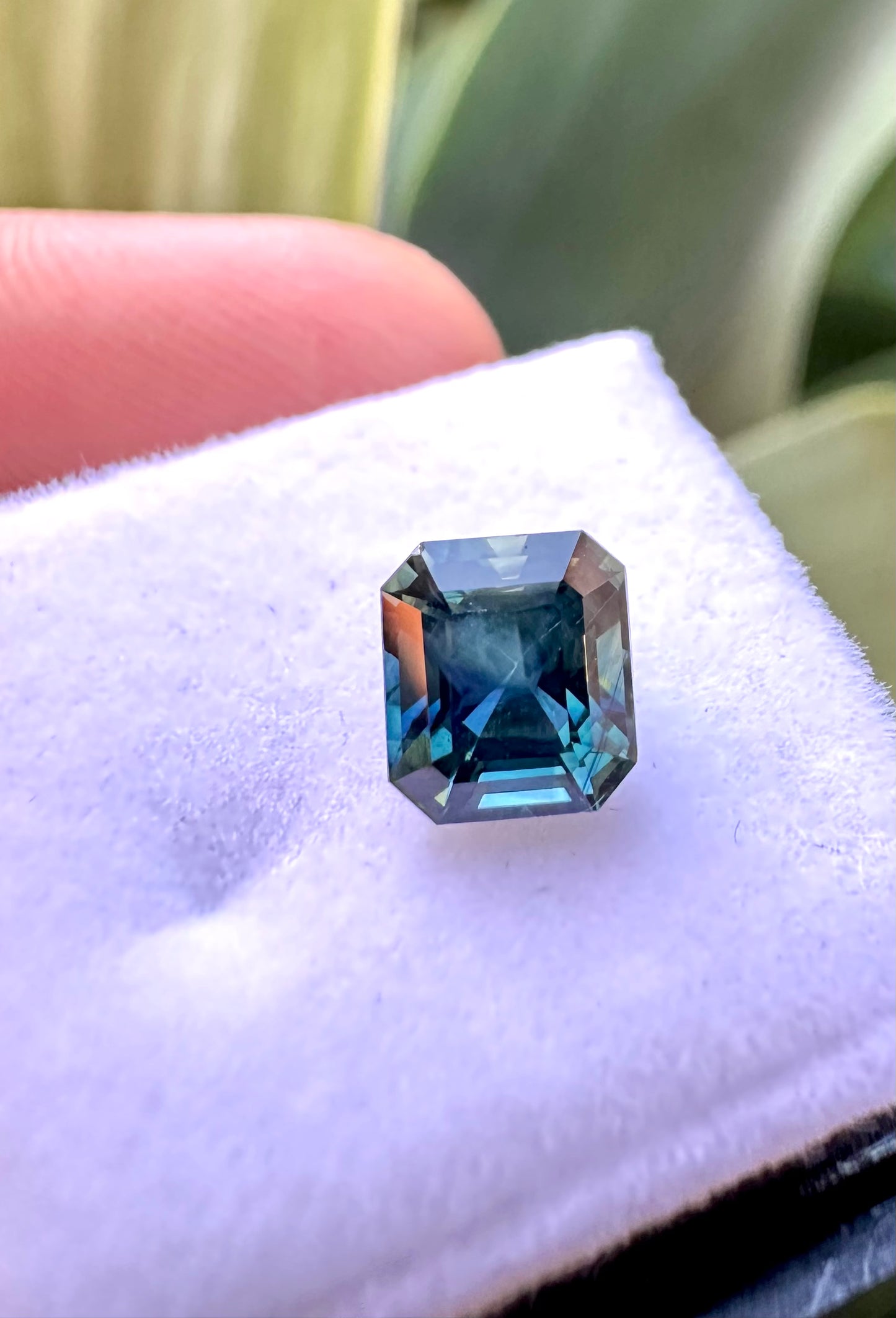 Australian Teal Sapphire - 1.56 Carat - Asscher Cut - Heated