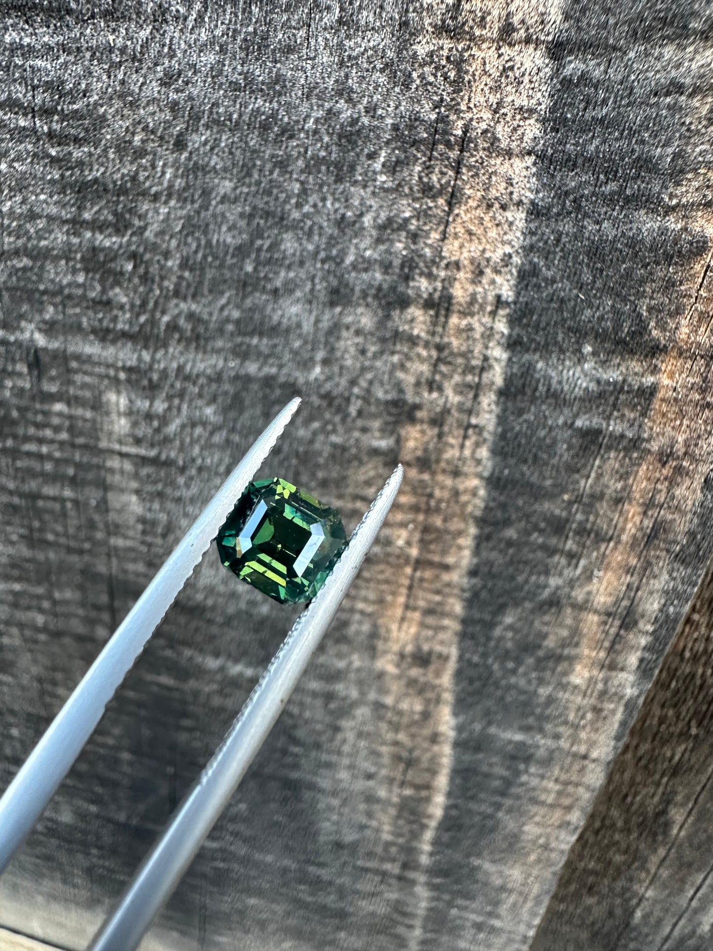 Australian Green-Parti Sapphire - 2.1 Crt | Unheated | Asscher Cut