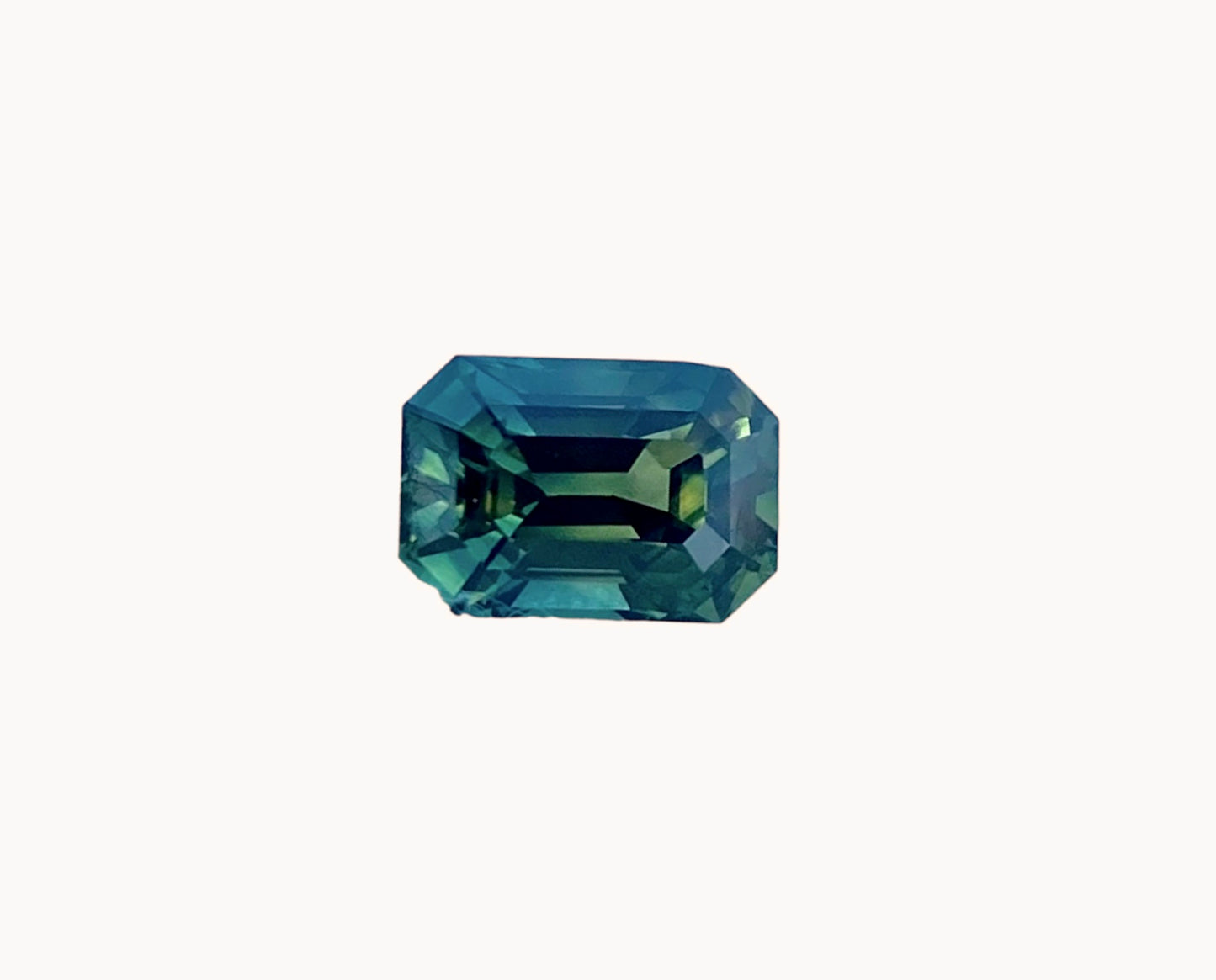 Natural Australian Parti-Teal Sapphire | 2.02 Crt