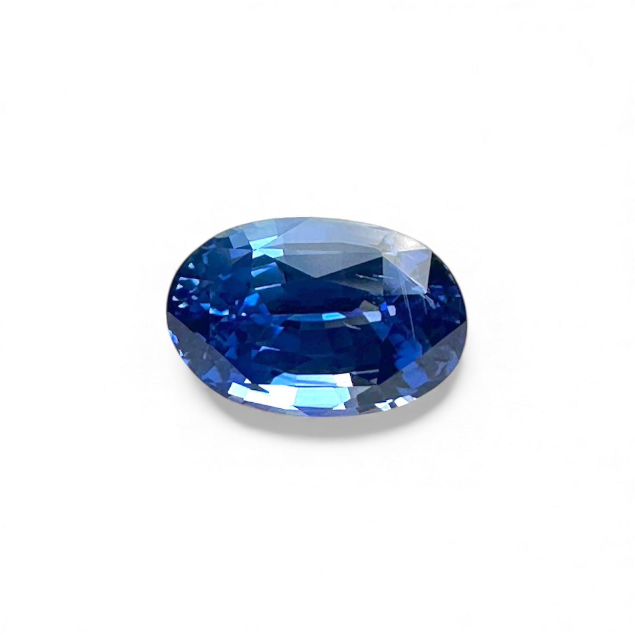 Ceylon Royal Blue Sapphire - 1.55 Crt | Oval Cut | Heated