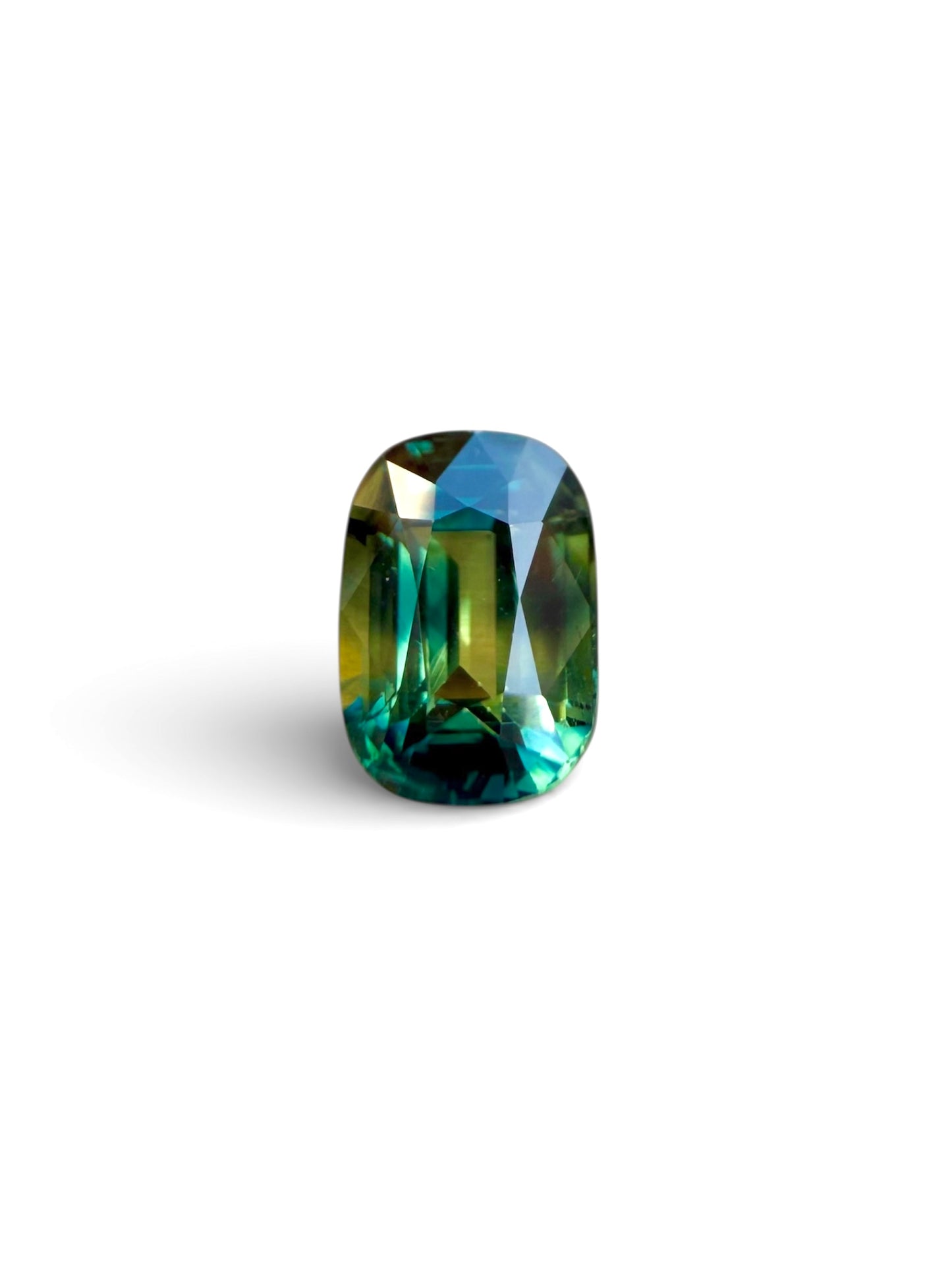 Australian Bi Colour Sapphire - 2.5 Carat | Elongated Cushion Cut | Unheated