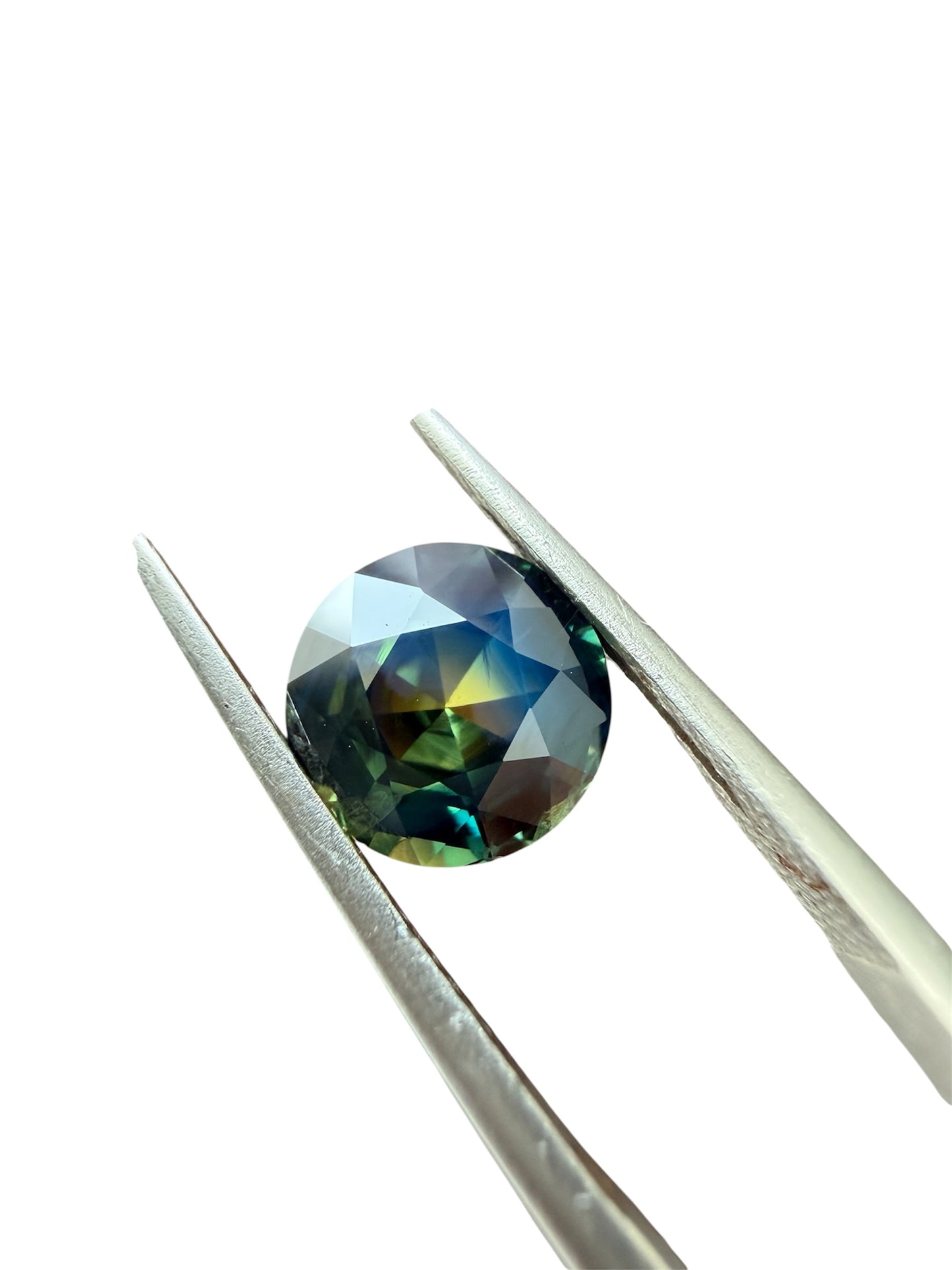 Natural Australian Parti (Pharoah's eye) Sapphire - 2.04 carat - Unheated - Round Brilliant Cut